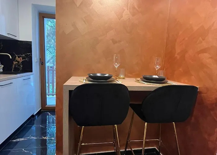 Westate Modern In Old Town - Free Parking Apartman