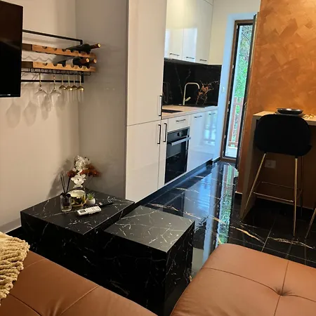 Westate Modern In Old Town - Free Parking Apartament *