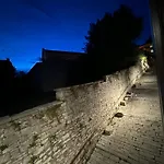 Westate Modern In Old Town - Free Parking Пула