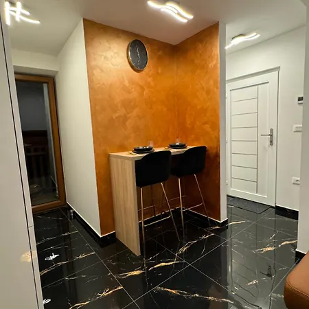 Apartamento Westate Modern In Old Town - Free Parking Pula