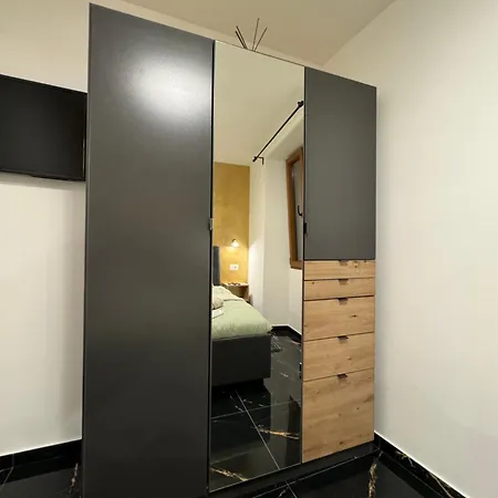 Apartamento Westate Modern In Old Town - Free Parking *