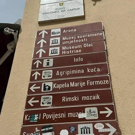 Apartamento Westate Modern In Old Town - Free Parking Pula