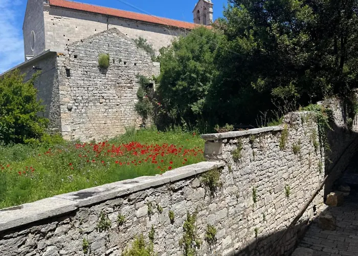 Westate Modern In Old Town - Free Parking Pula